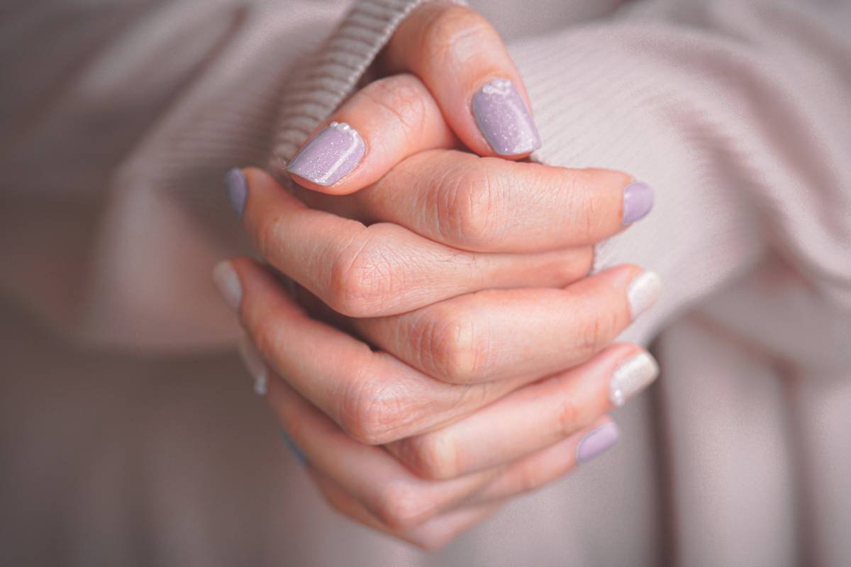 Why Your Nail Polish Peels Off in 24 Hours (And How a Nail Polish Base Fixes It)
